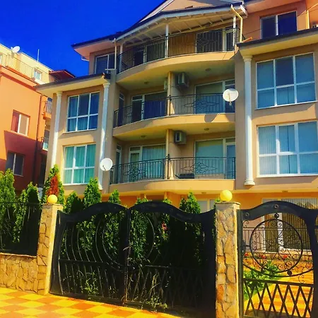 Apartment Апартаменты В Г. Равда Ravda
